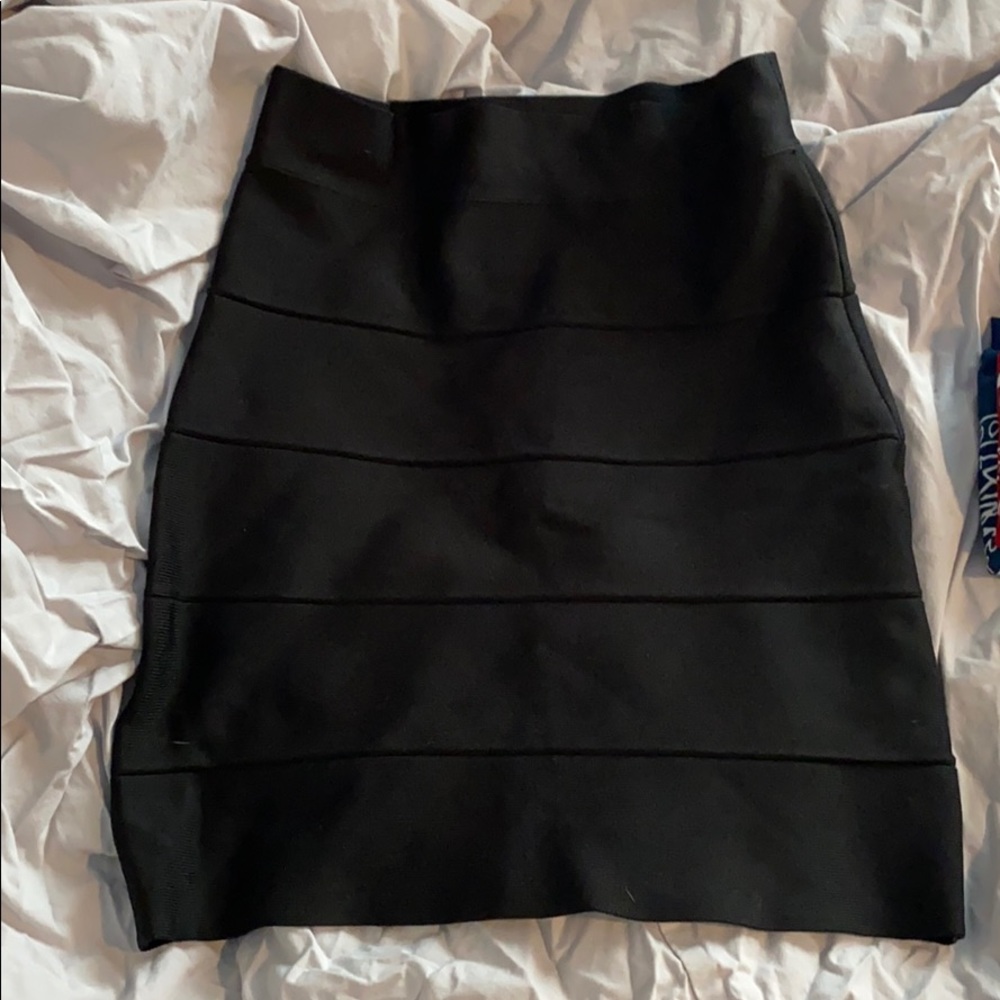 BGBG Black bandage skirt